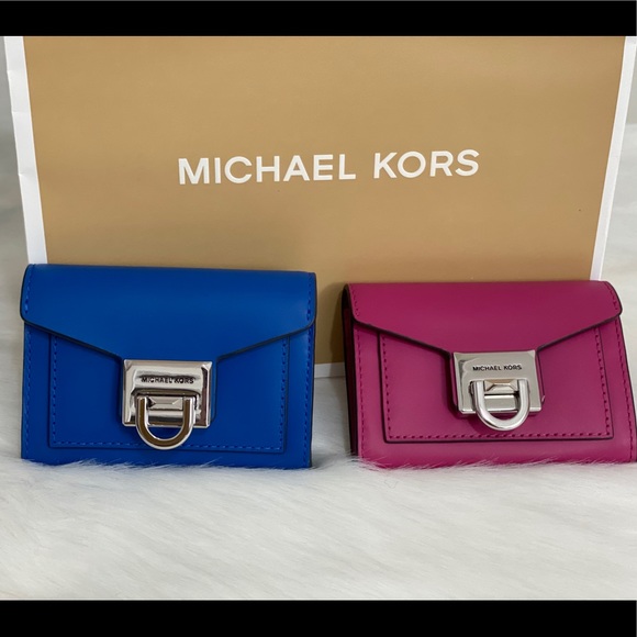 MK SMALL FLAP LEATHER WALLET - Picture 4 of 4